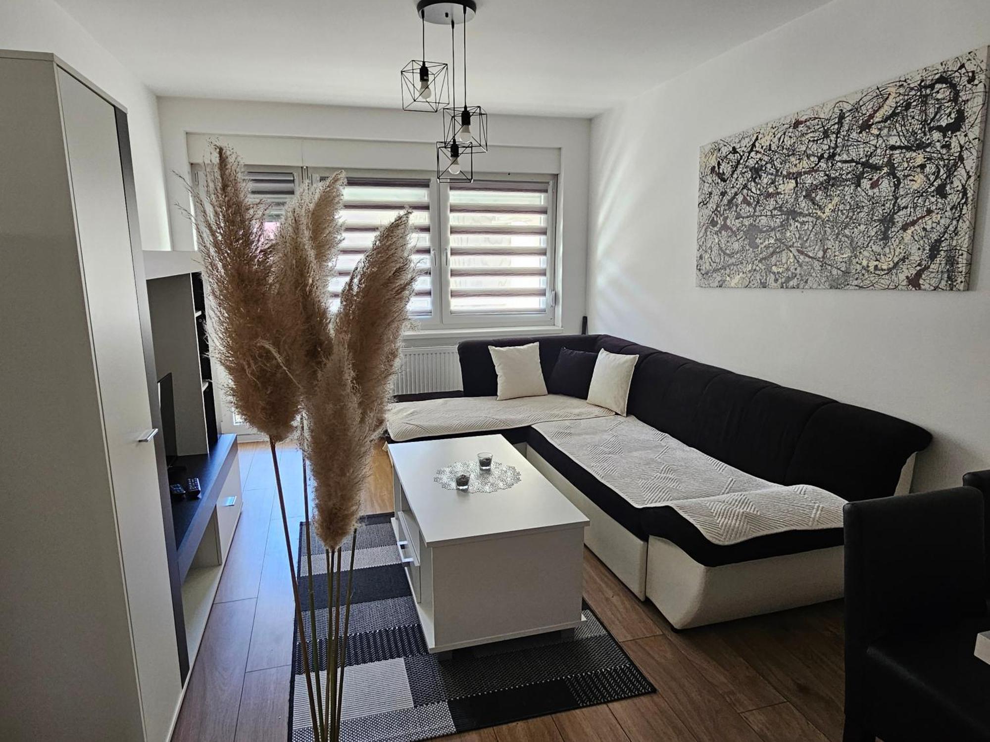 Apartament Stan Na Dan Mici Brčko Zewnętrze zdjęcie