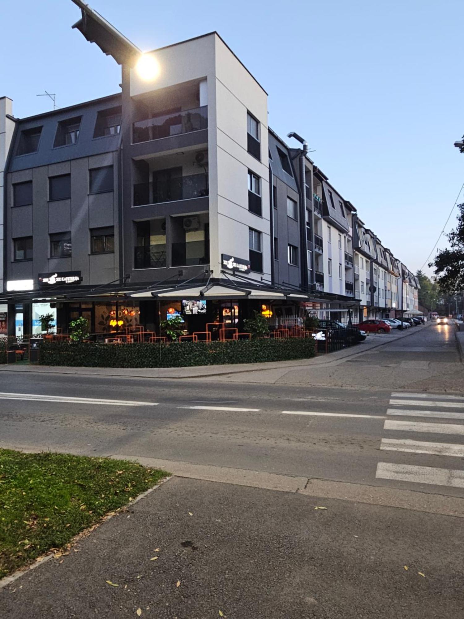 Apartament Stan Na Dan Mici Brčko Zewnętrze zdjęcie