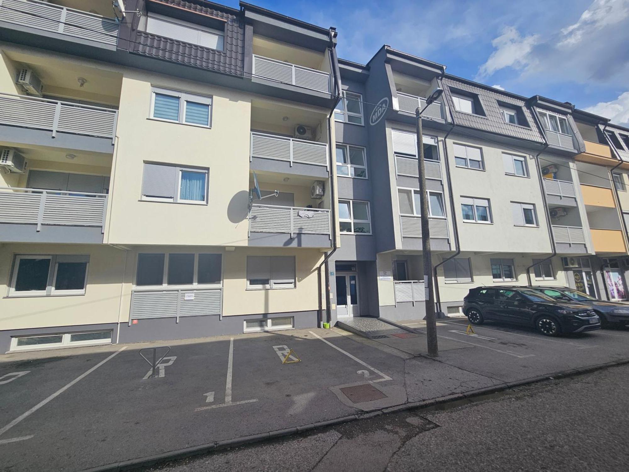 Apartament Stan Na Dan Mici Brčko Zewnętrze zdjęcie